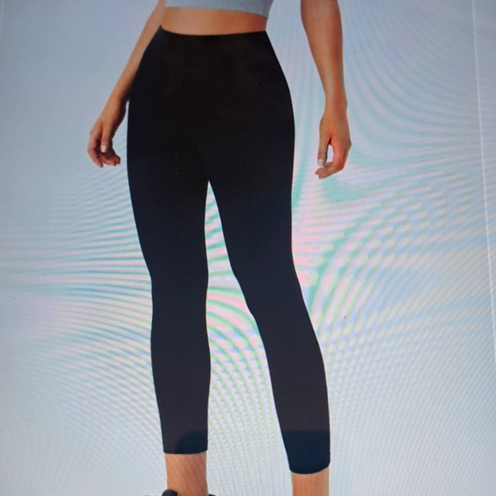 SMALL    HALARA FLEX KNIT DENIUM LEGGINGS